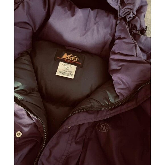 REI Purple Ski & Snow Jacket - Picture 13 of 15